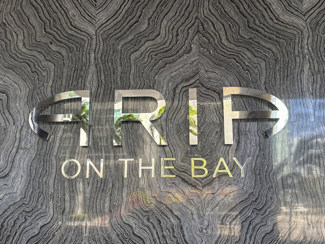 Aria on the Bay photo 3